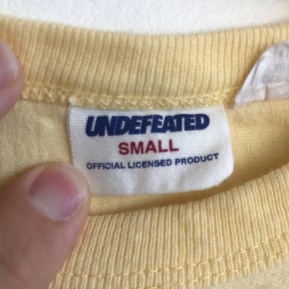Undefeated Long Sleeve Tee Yellow embroidered - Picture 5 of 5